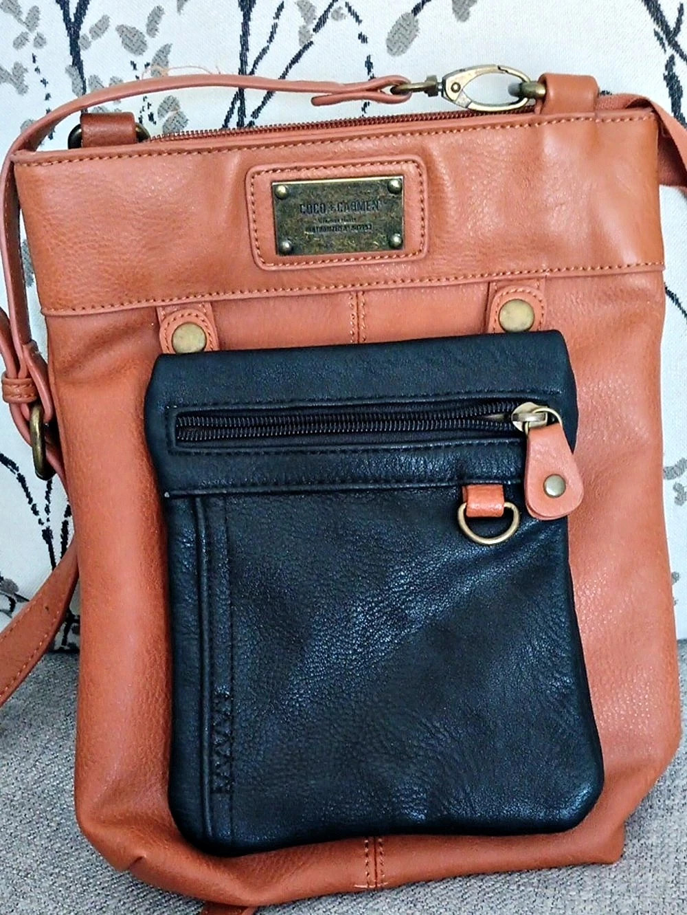 Coco&Carmen Crossbody Bag in Brown & Black
